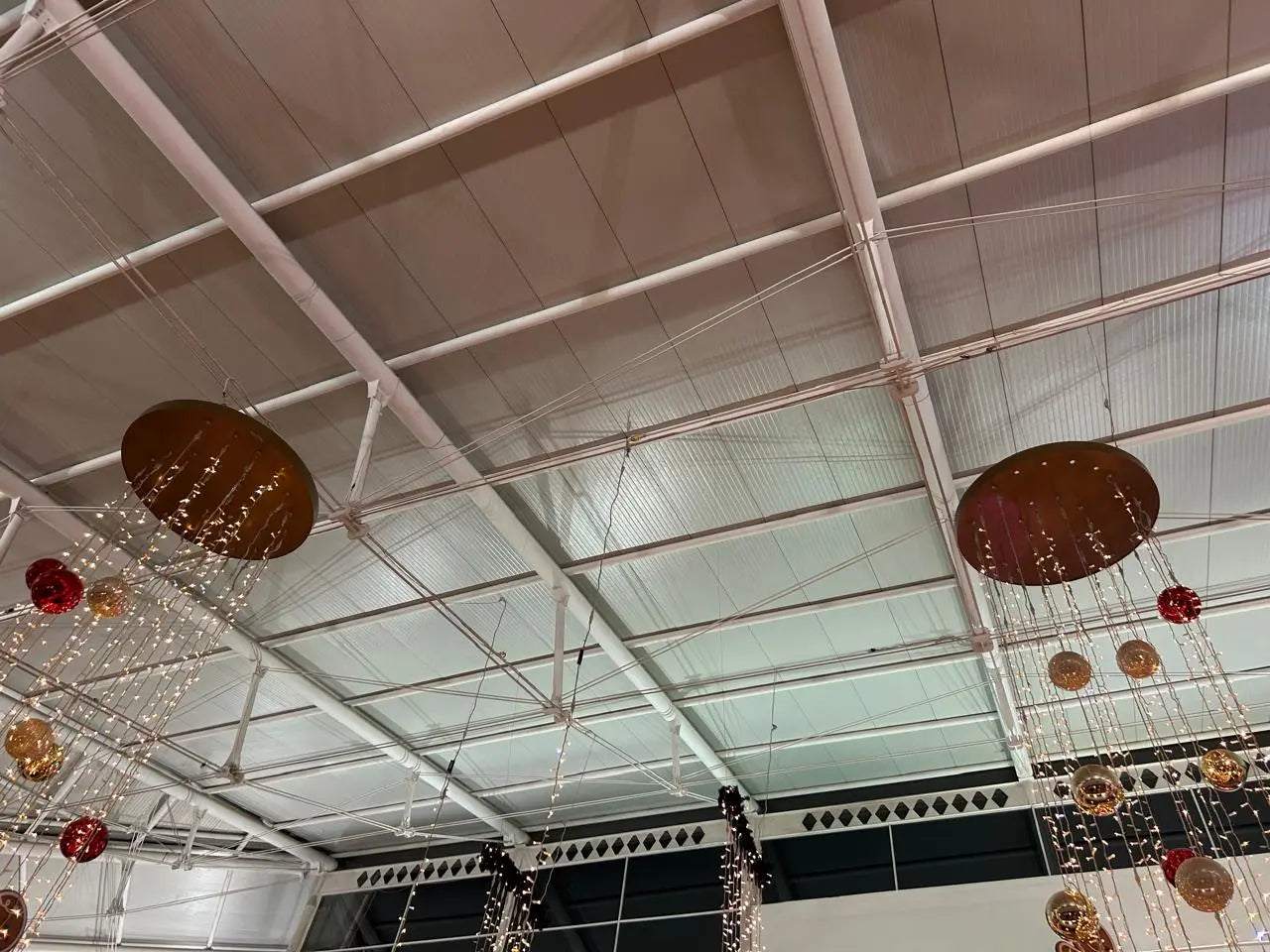 Techo de galerías con panel aislante
